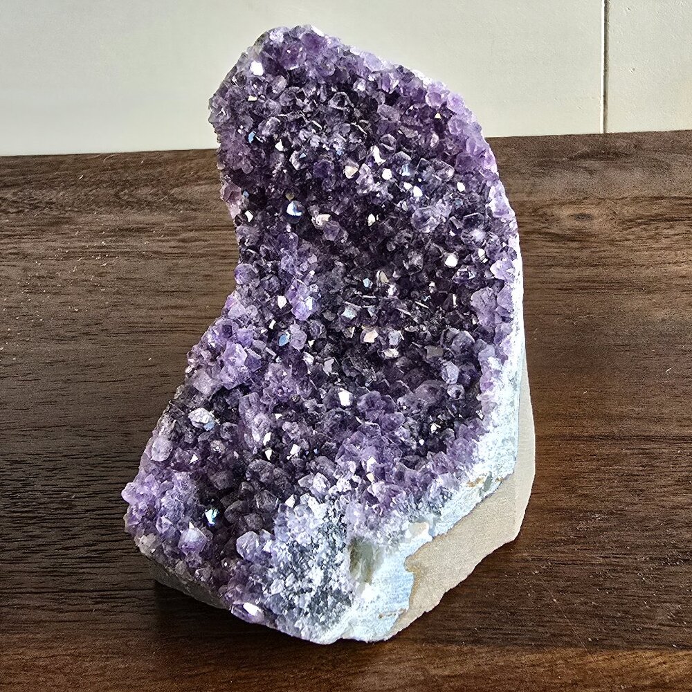 Amethyst Cut Base – Calm • Protection • Spiritual Clarity